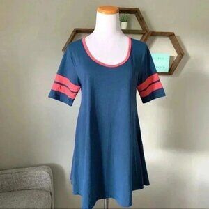 Lularoe perfect tee blue with pink striped sleeve